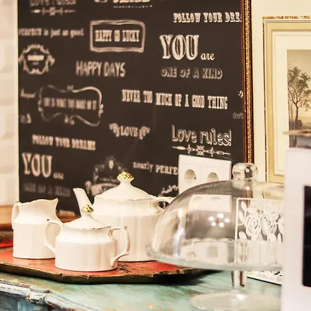 Principe Real Decor By Homing Apartment *